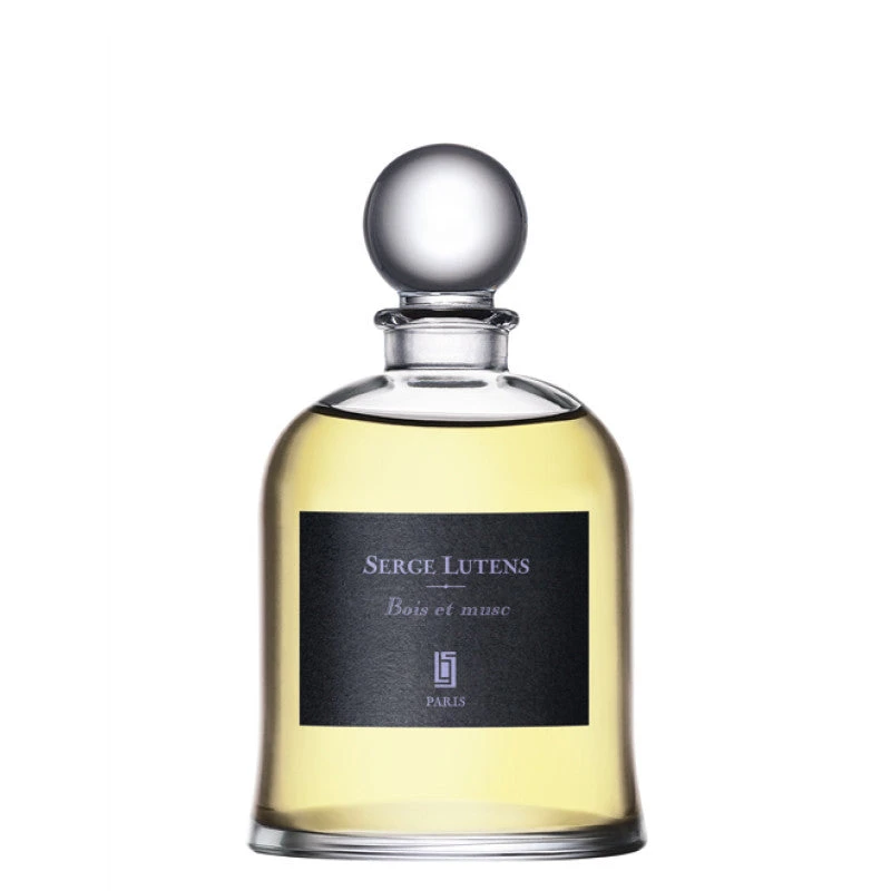 Bois et Musc - Palais Royal Exclusive collection - Eau de Parfum SERGE LUTENS Bois Et Musc - Palais Royal Exclusive Collection - Eau De Parfum -Fragrance Series Store bois et musc edp serge lutens cloche flacon